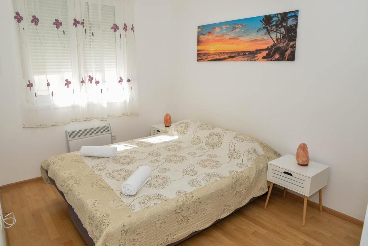 Apartment Leon Sa Privatnim Parkingom Zadar Eksteriør billede