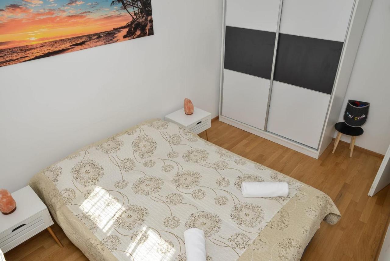Apartment Leon Sa Privatnim Parkingom Zadar Eksteriør billede